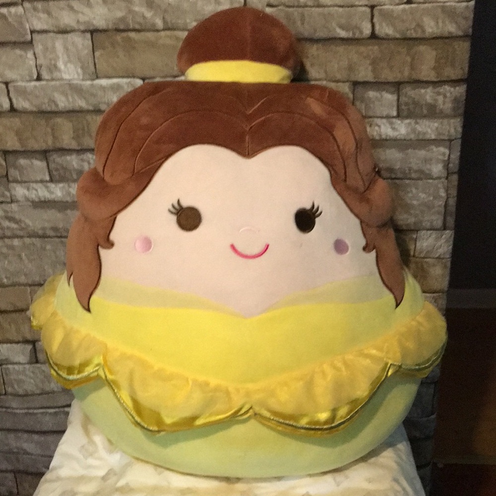 Squishmallows princess Belle- Jumbo size